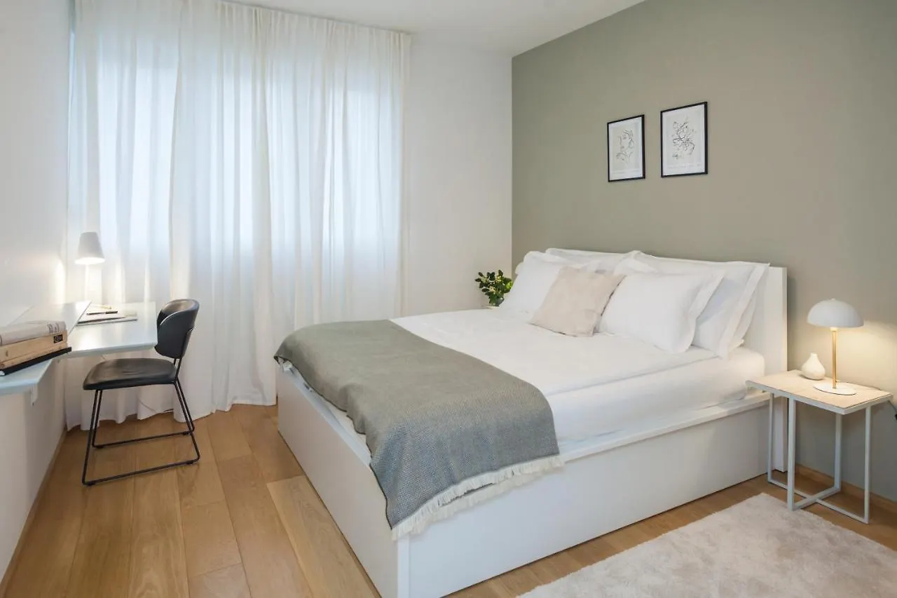Luxury Apartment Ivari Split 0*,